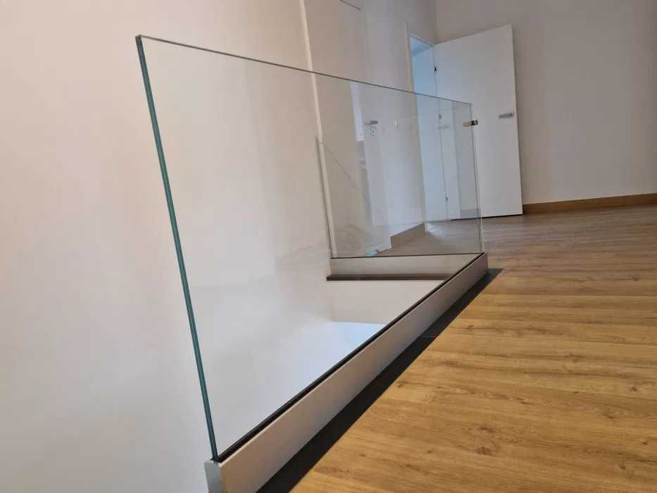 Producent balustrad ze szkła, nierdzewki, aluminium, INOX