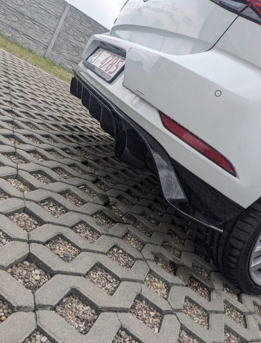 GOLF 7,5 GTI GTD Tylny Dyfuzor Zderzaka Spoiler Dokładka Czarny Połysk