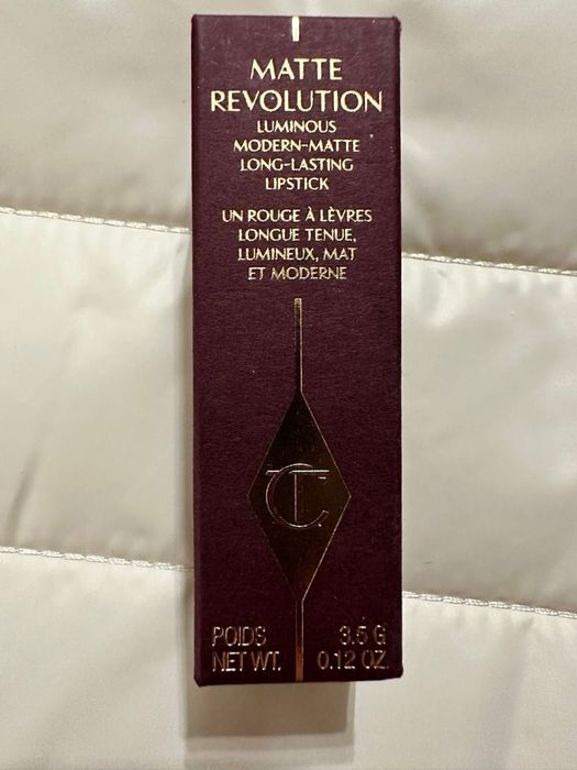 Charlotte Tilbury – szminka matowa, kolor Mark of a Kiss, pełnowymiarowa 3,5 g