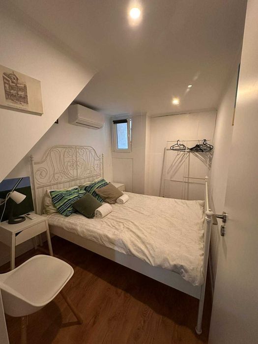 Apartamento para Nómadas Digitais, Estudantes e para Férias, mobilado e equipado no centro Lisboa: T3 com 2 wcs