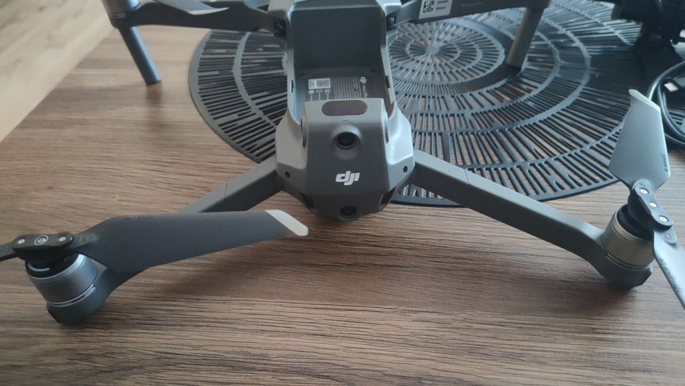Dji mavic 2 pro fly more combo