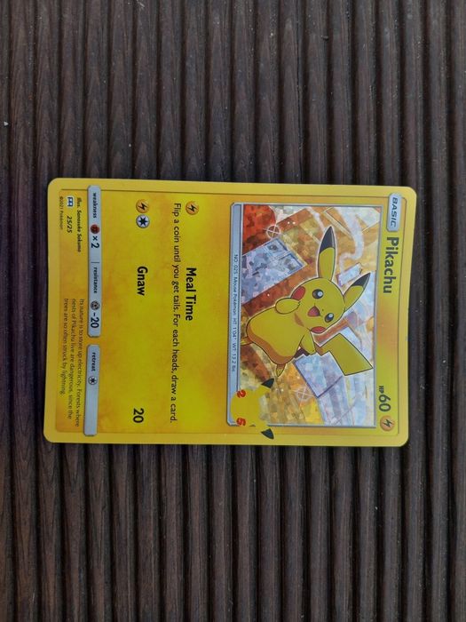 Pokemon Złota Karta Pikatchu Holo Pokemon McDonalds 2020