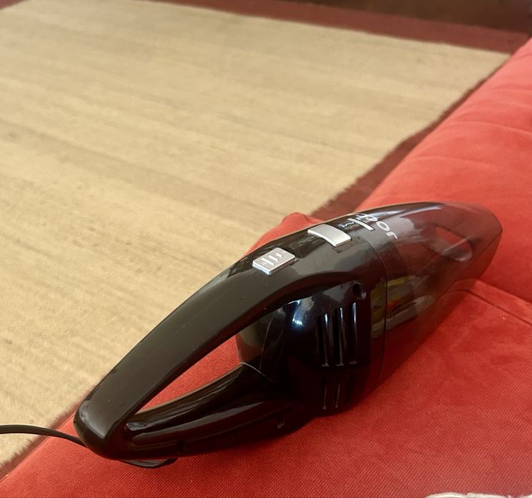 Aspirador de estofos de v automvel ao isqueiro