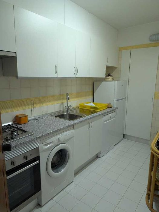 Apartamento T1 para ferias a 300mts da Praia dos Salgados e Galé