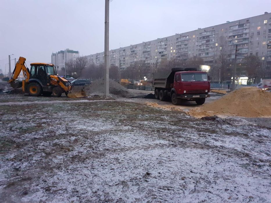 Услуги экскаватор-погрузчик  НЕДОРОГО