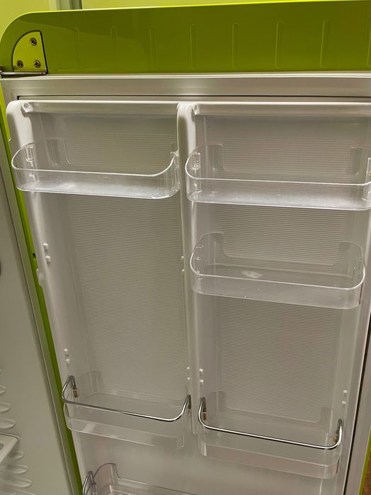 Холодильник SMEG FAB28VE6,