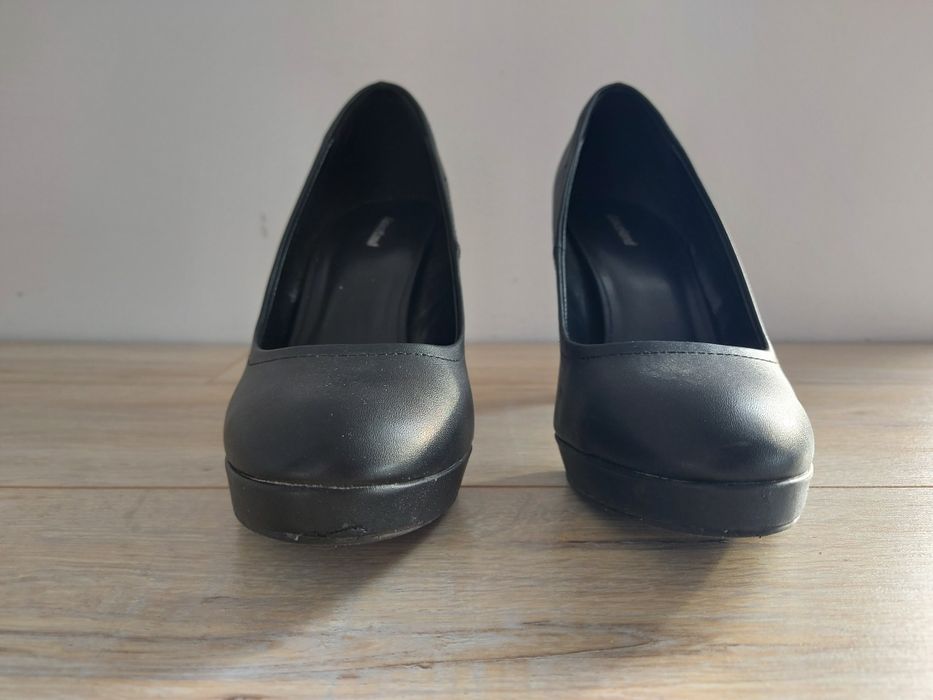 Buty Graceland Deichmann czółenka na obcasie 40