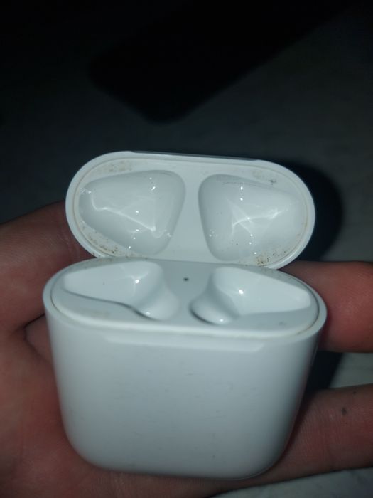 Наушники Apple AirPods 2