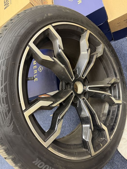 Зимові шини  HANKOOK WINTER I*CEPT Evo 3