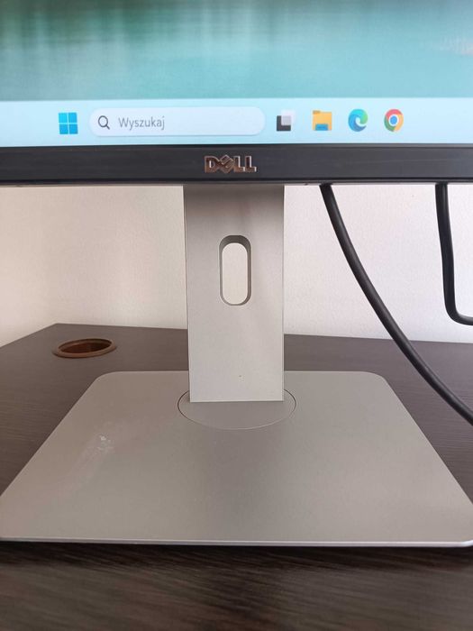 Monitor Dell U2415 LED IPS (kilka sztuk dostepnych)