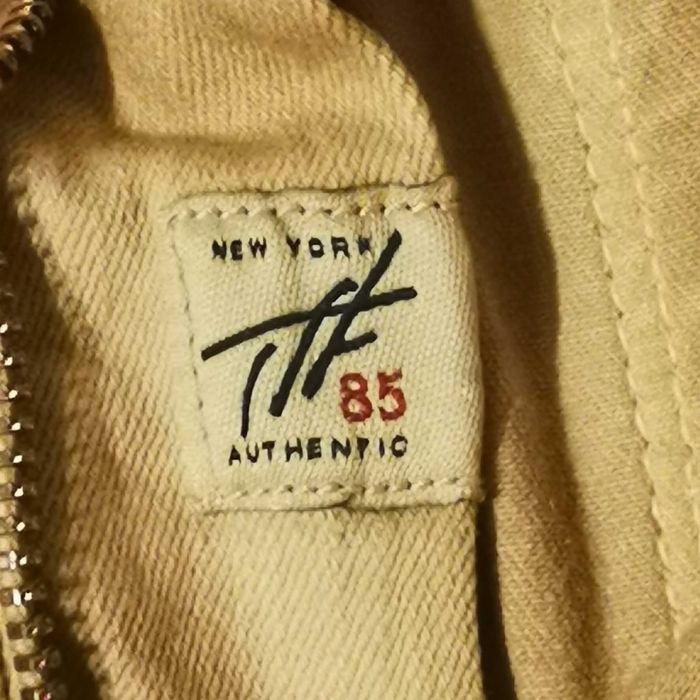 Beżowe spodnie Tommy Hilfiger damskie