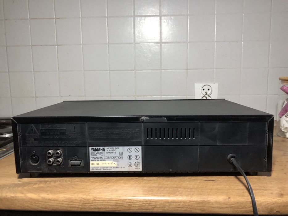 Deck magnetofon Yamaha KX-200