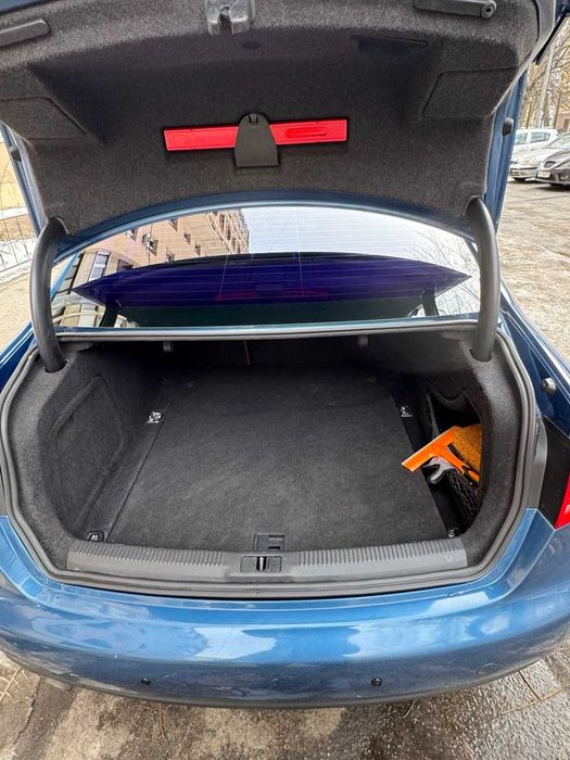 Audi A4 2009 року