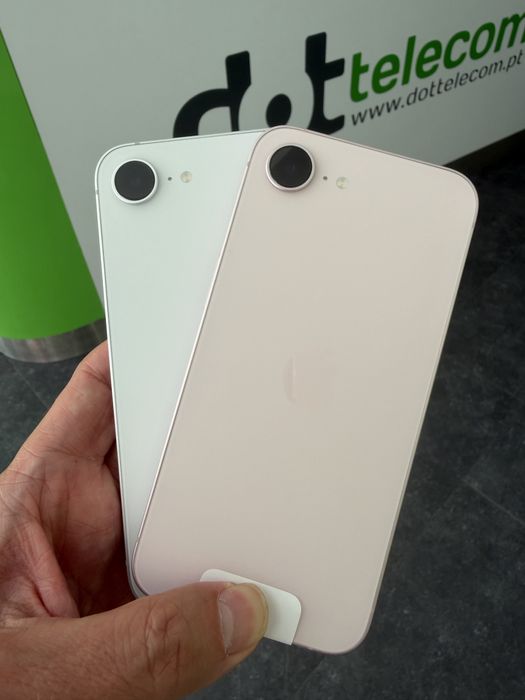 iPhone 17e 256GB - Bateria 100%