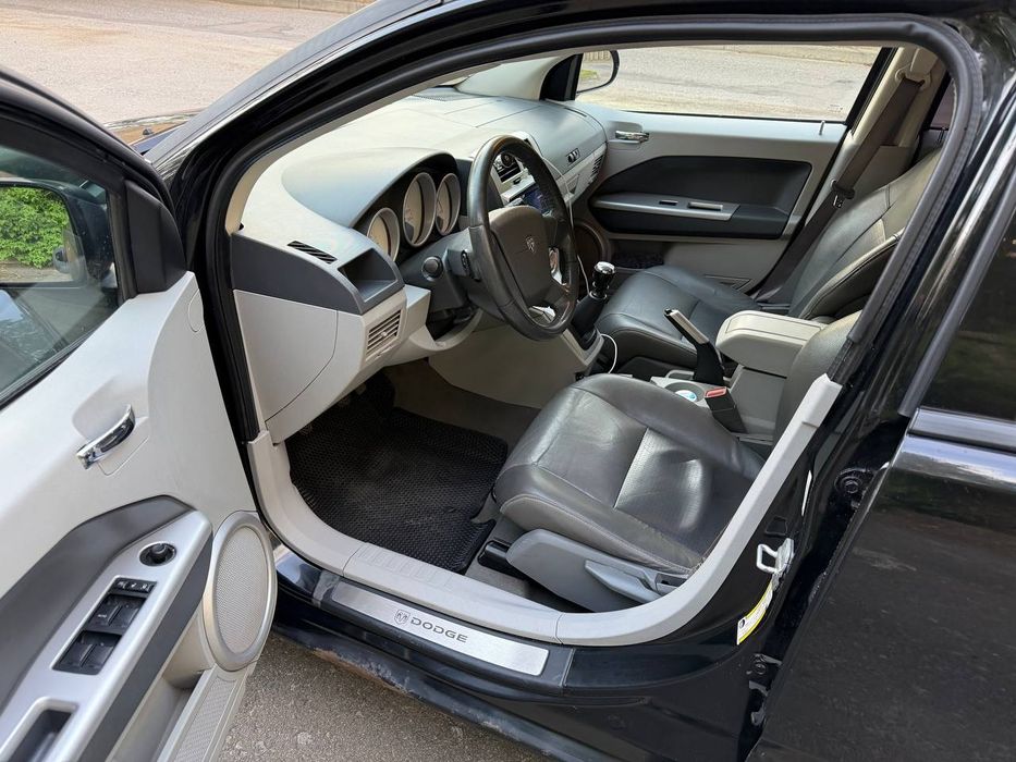 Dodge Caliber 2006 рік 2,0 дизель 6ст мкпп