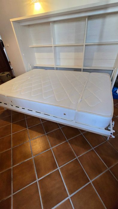 Cama de casal rebativel com colchão