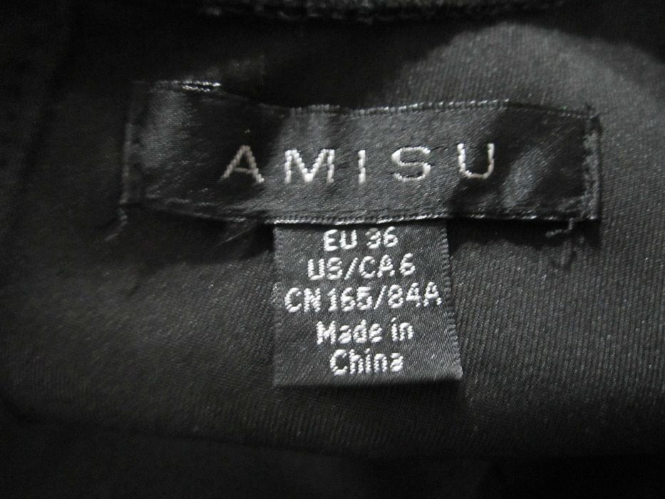 Amisu mała czarna super fason i gatunek rozm S/M