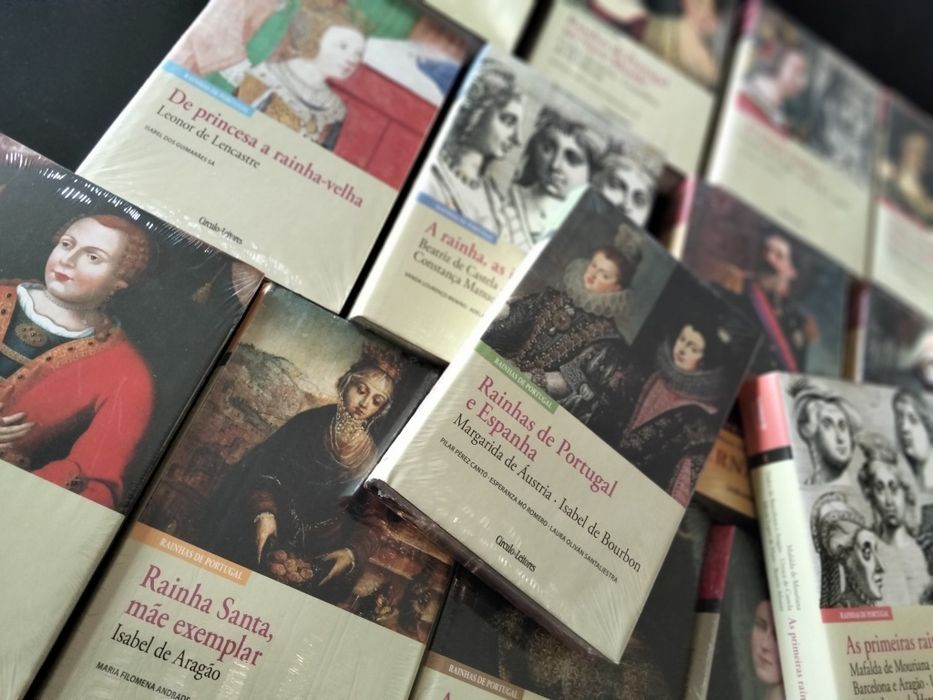 Coleção "Rainhas de Portugal" em 18 volumes (ed. Círculo de Leitores),