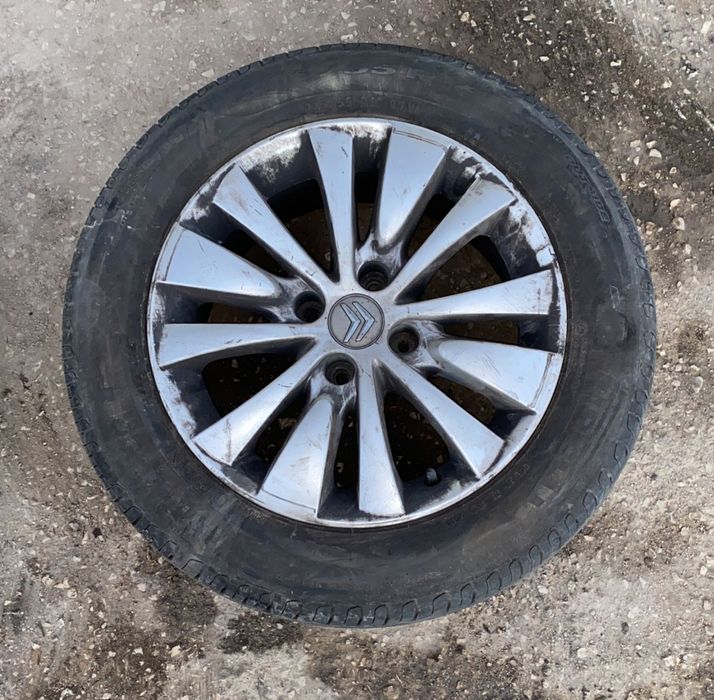 Jantes Citroen C4 Grande Picasso R16 Com Pneus 215/55 Furação 4X108