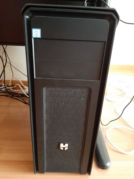 Excelente Desktop gaming