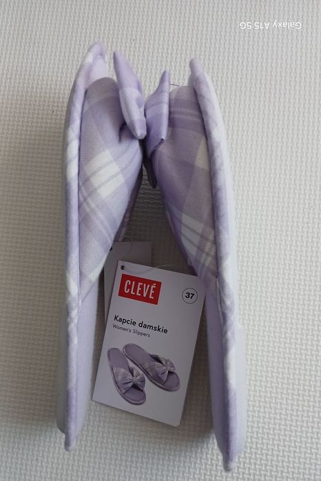 Kapcie damskie nowe
