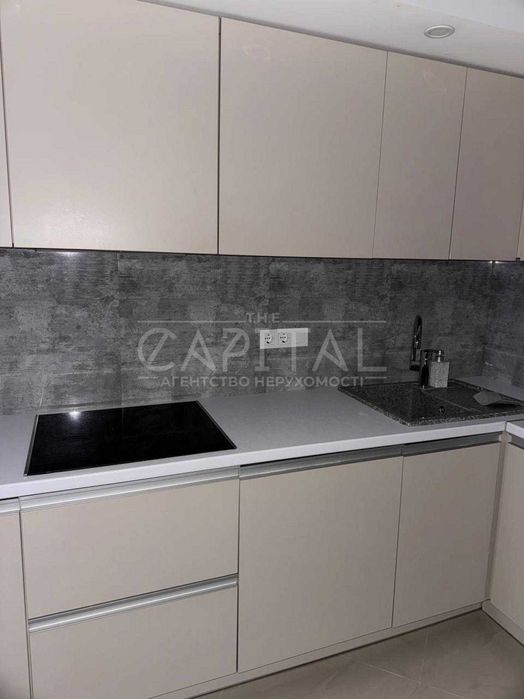 Оренда стильної квартири печерський район автономність центр укриття