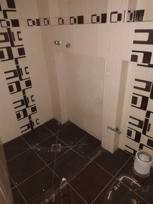 Ст.м. Голосіївська- 1 хв! Здам офіси 15-16 м.кв. Є своя мокра точка!!