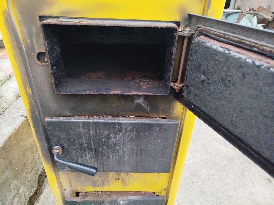 Котел твердопаливний твердотопливный