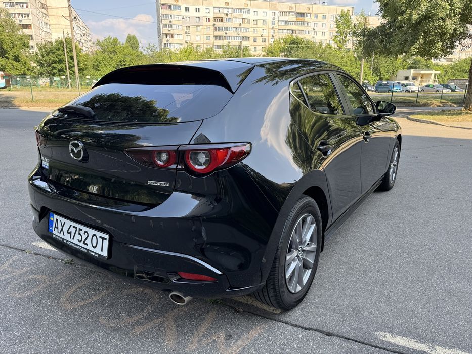 Продам Mazda 3 2022 року