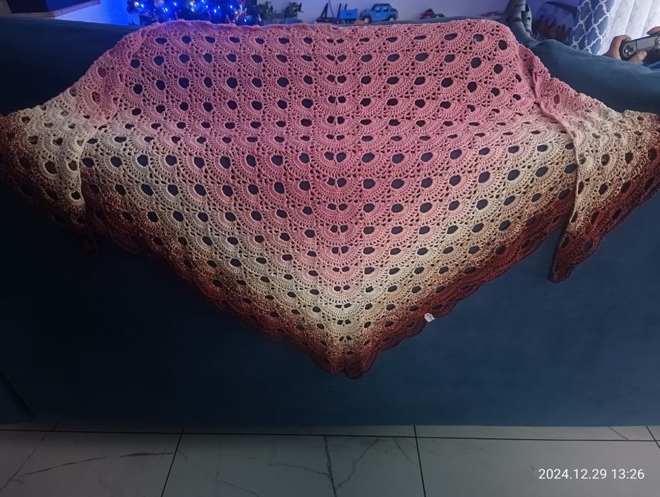 Duża chusta virus handmade