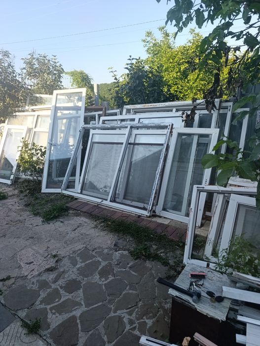 Продам Окна б/у в разных размеров