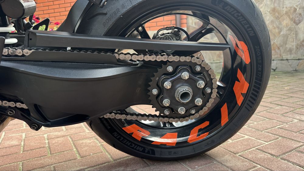 KTM 1290 Super Duke R