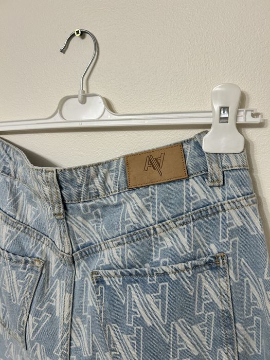 Блакитні джинси mom fit