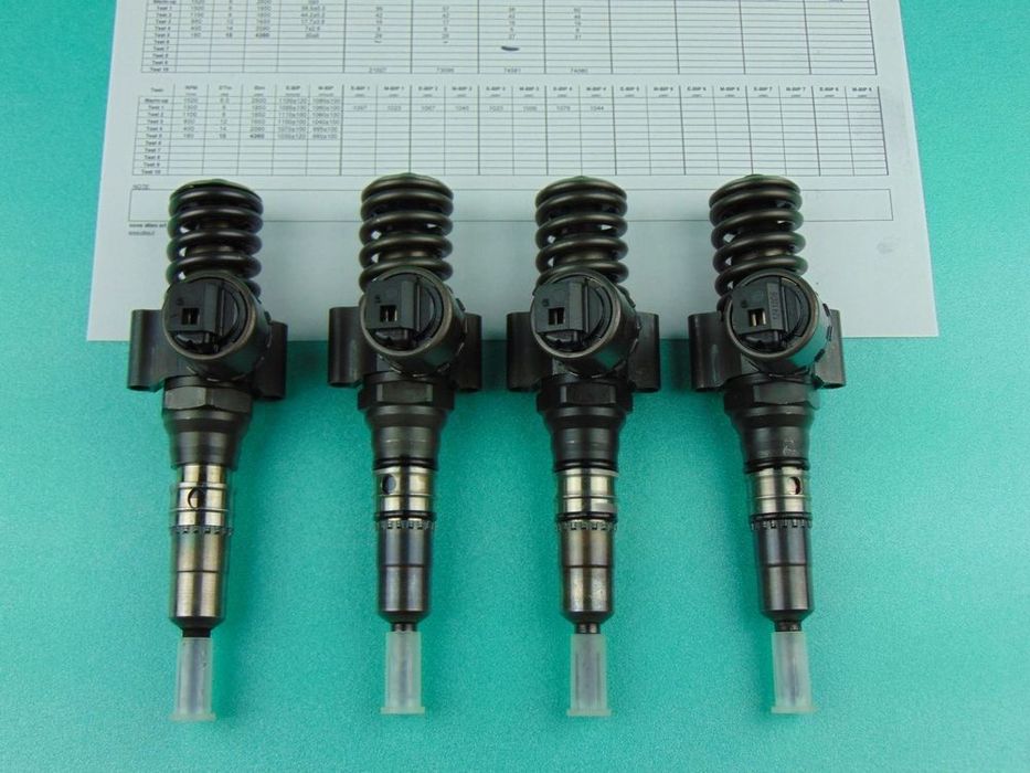 Pompowtryski 2,0tdi BRE BLB BKD 03G130073G 0414720404 Komplet