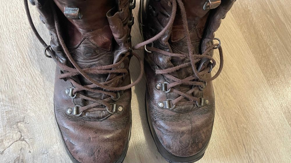 Трекінгові тактичні ботинки Лова, черевики LOWA 44 розмір.