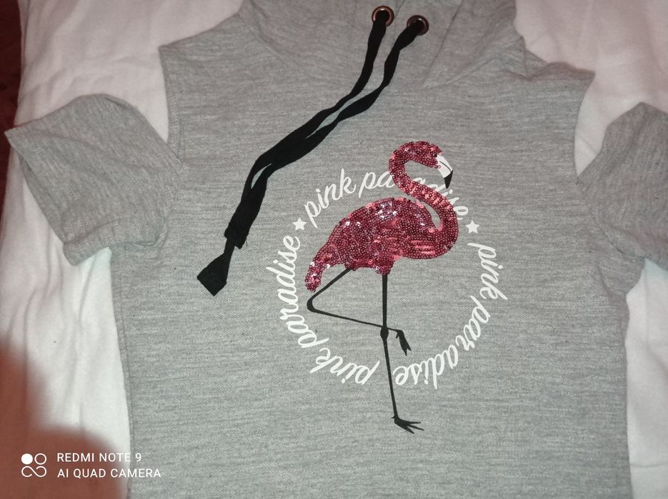 Сукня жіноча з капюшоном