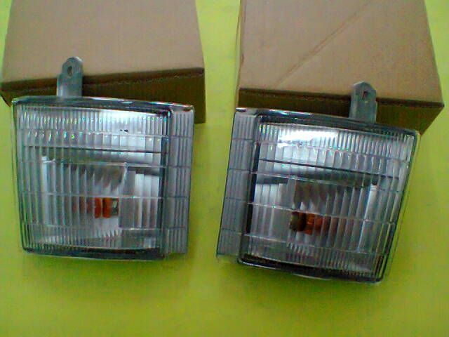 Farolins Farolim da frente da Mitsubishi canter fe531 (novos)