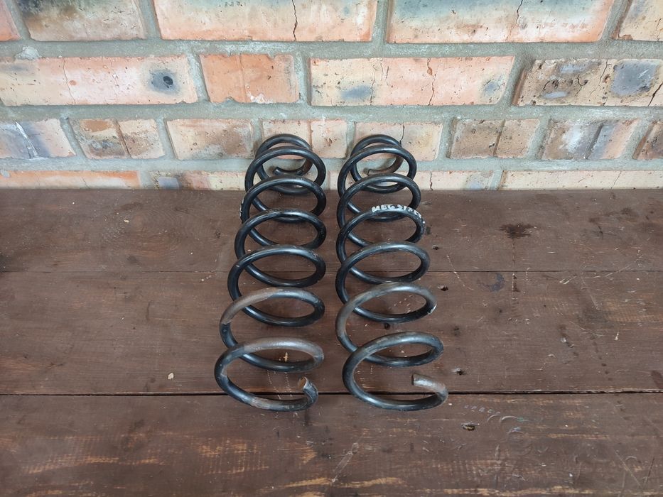 Пружина задня Megane 3 Megan 3 Scenic 3 сценік меган мегане