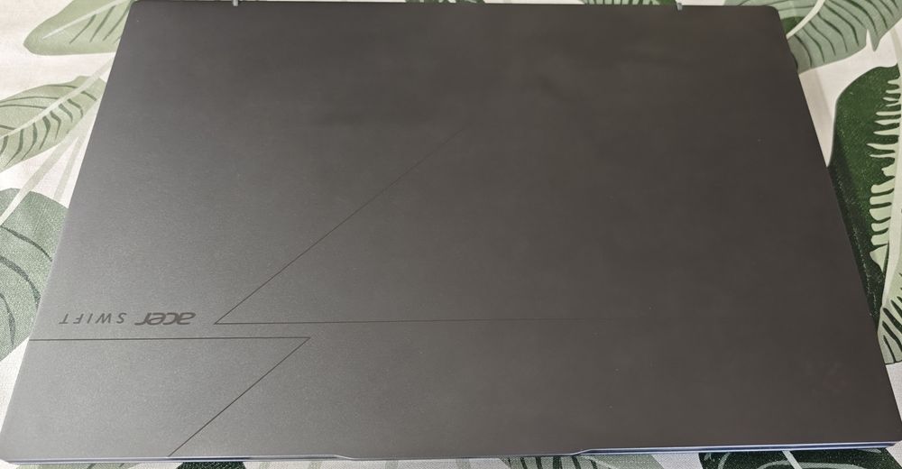Portátil Acer Swift 16 AI - C/ GARANTIA