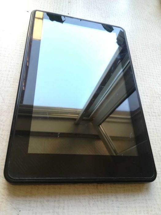 Планшет   Kindle Amazon D01400  не рабочий  7" дюймов