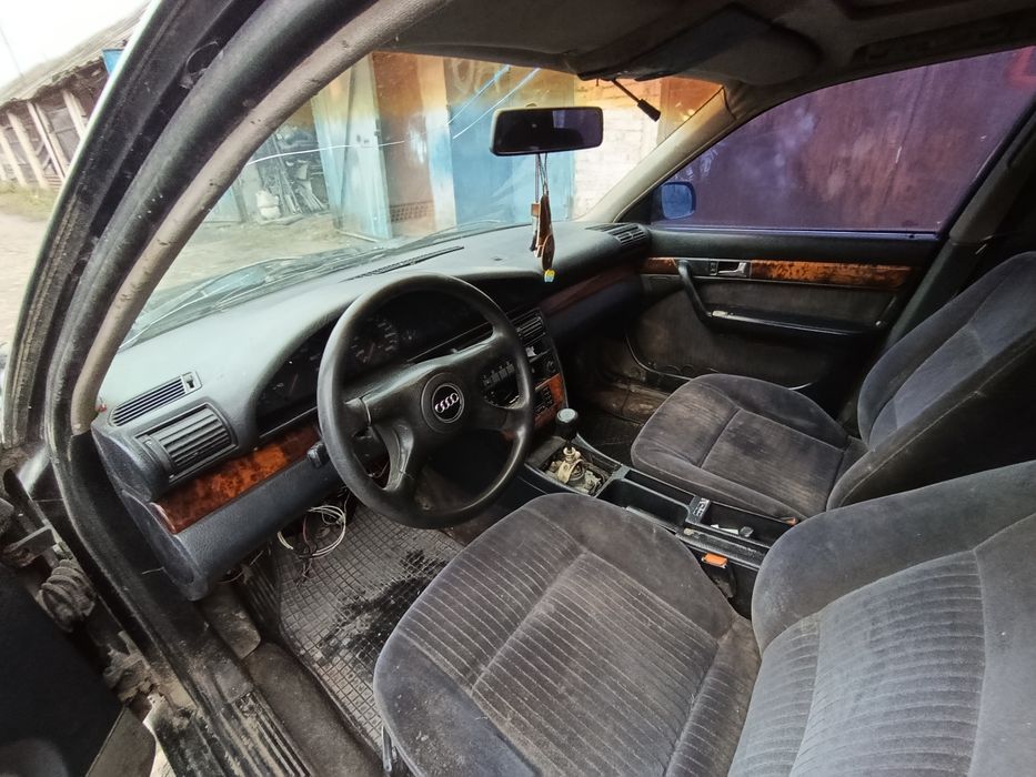Продам AUDI 100 C4