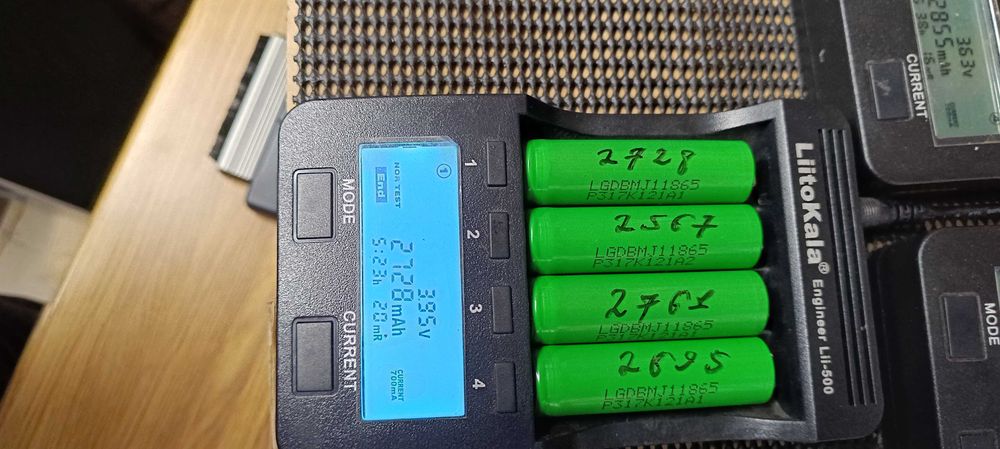 Акумулятори LG 18650 Li-Ion -LGDBMJ11865 (2200-2600mAh)