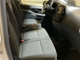 Mercedes-Benz Vito Tourer 9 os. 190 KM! Automat! Asystent pasa, podgrzewane siedzenie, kamera