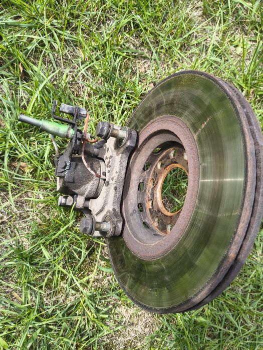 Zaciski kompletnie z tarczami 312 do audi a4 b6 B7 A6 c5