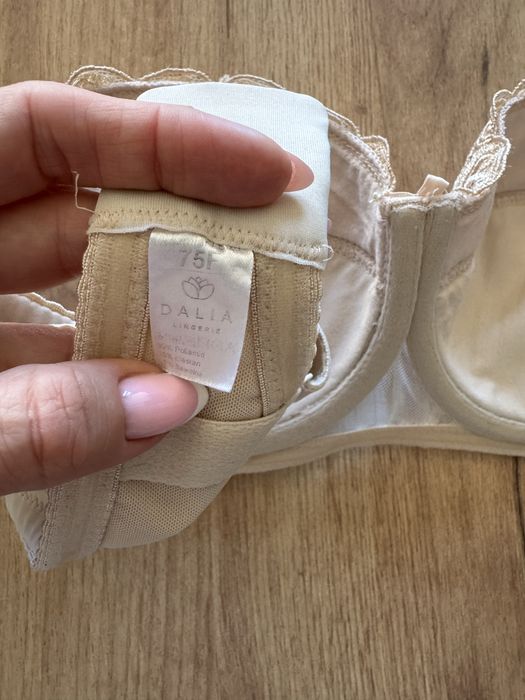 Biustonosz Dalia Bree 75F
