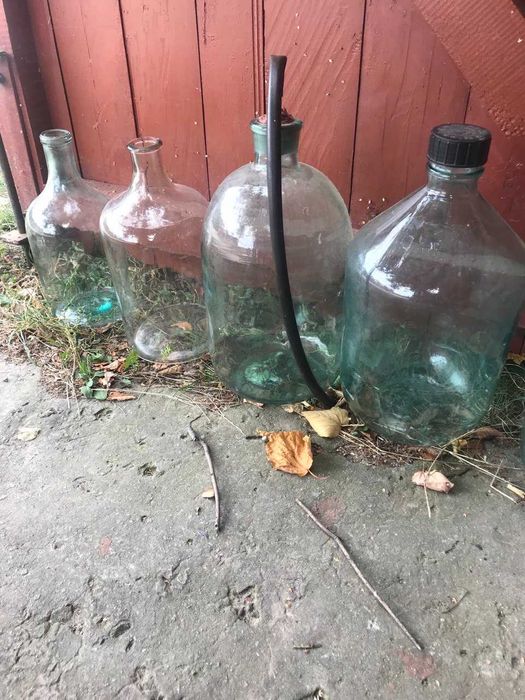 Бутыли стеклянные 20 л., 10 л., 8 л.