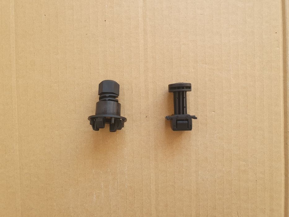 Відбійник отбойник упор грибок капота jeep compass