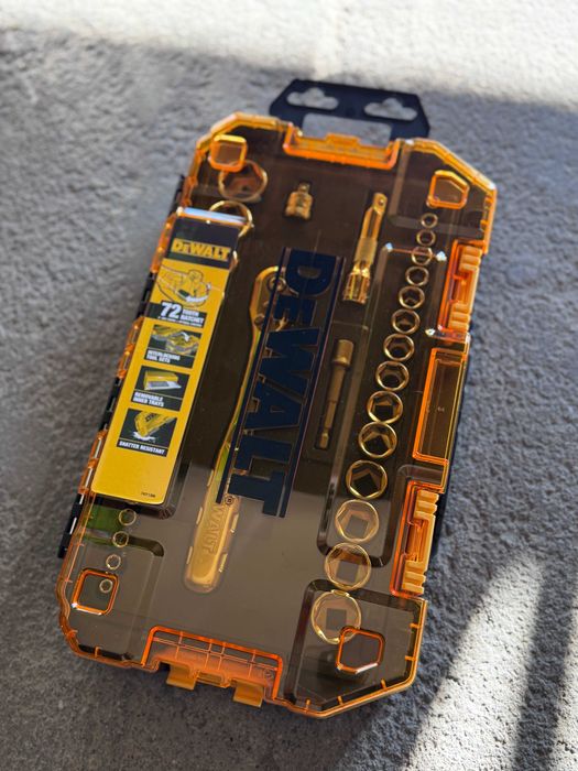 Nowa oryginalna grzechotka DEWALT w walizce + nasadki OKAZJA !
