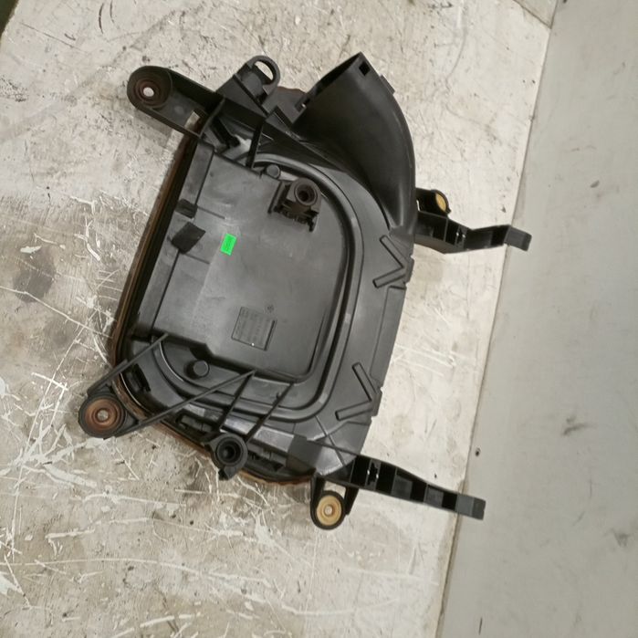Caixa de filtro de ar - BMW X6 (E71, E72) | 07 - 14