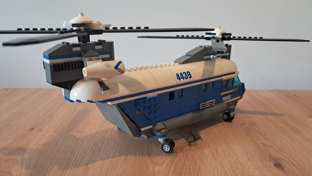 Lego City 4439 Helikopter transportowy